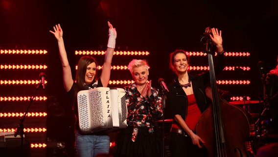 Die Band Elaiza, die Gewinner beim ESC Clubkonzert. © NDR/Rolf Klatt Foto: Rolf Klatt