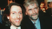 Paul Harrington und Charlie McGettigan nach ihrem ESC-Auftritt 1994 in Dublin. © Picture-Alliance / dpa 
