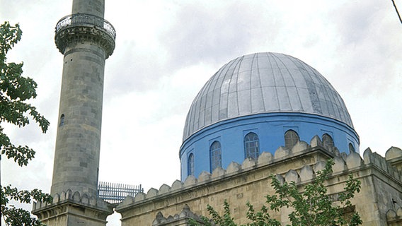 Eine Moschee in Baku, der Hauptstadt von Aserbaidschan © dpa 