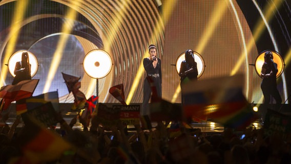 Ann Sophie auf der ESC-Bühne in Wien. © Rolf Klatt / NDR Foto: Rolf Klatt