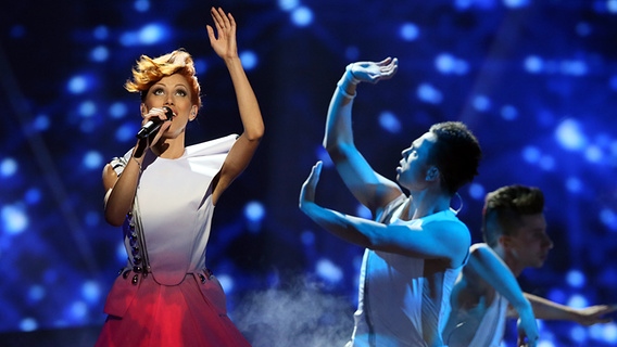 Aliona Moon für Moldau im ersten Halbfinale des Eurovision Song Contests © NDR Foto: Rolf Klatt