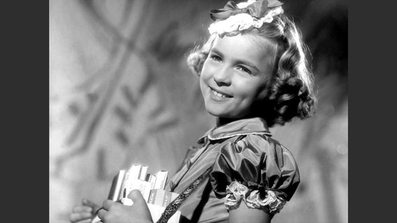 Cornelia Froboess als Kinderstar in den 50er-Jahren  Foto: Nestor Bachmann