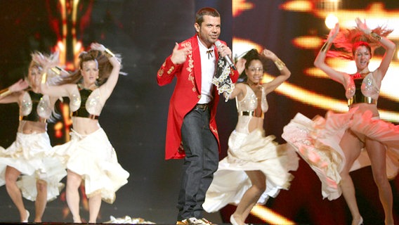 Kenan Dogulu tritt für die Türkei beim ESC 2007 an © NDR Foto: Rolf Klatt