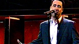 Gary O'Shaughnessy  beim Eurovision Song Contest 2001  