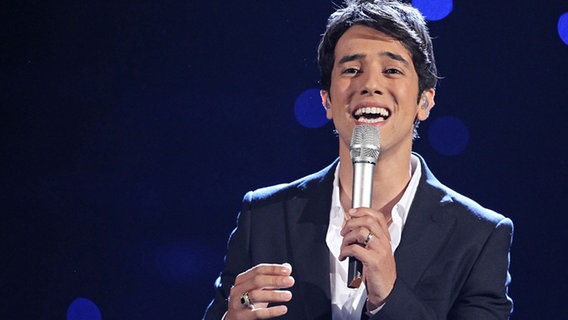 Harel Skaat für Israel im 2. Halbfinale des ESC.  