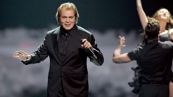 Engelbert Humperdinck für Großbritannien © NDR Foto: Rolf Klatt