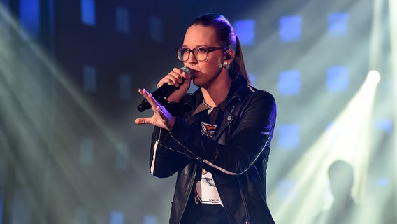 Stefanie Heinzmann bei der ESC-Party. © NDR Foto: Uwe Ernst