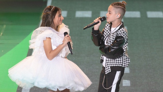 Kaya und Ike aus Malta bei der ersten Probe des Junior ESC 2021. © EBU Foto: Andres Putting