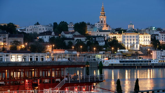 Stadtansicht von Belgrad am Abend  Foto: Thomas Schulze