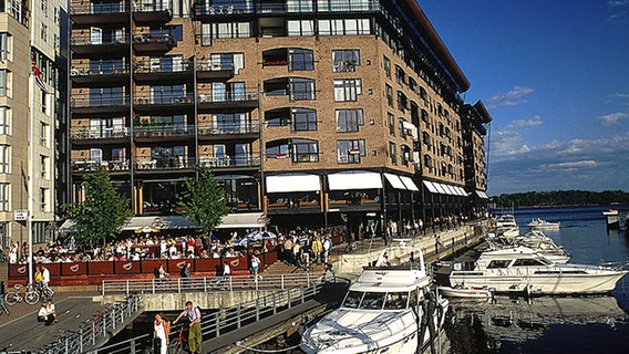 Das Hafenviertel Aker Brygge in Oslo  Foto: Nancy Bundt