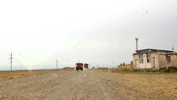 Die Umgehungsstraße befindet sich im Bau. © NDR 