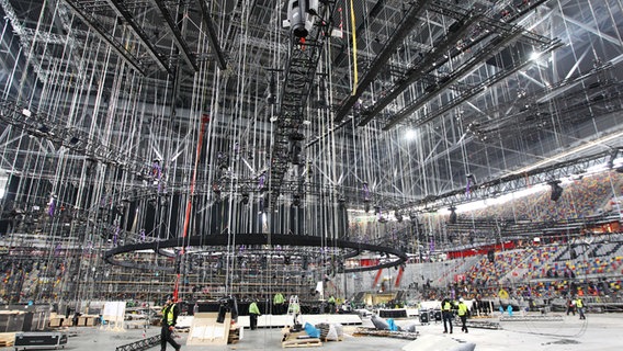 Umbauarbeiten in der Eurovision-Arena in Düsseldorf © NDR Foto: Rolf Klatt