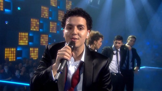 Basim im Video "Cliche Love Song".  