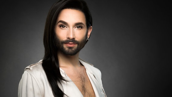 Conchita Wurst im Porträt © conchitawurst.com / Jansenberger Fotografie 