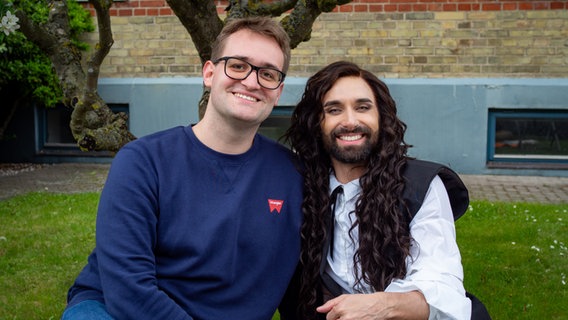 Marcel Stober und Conchita Wurst © NDR Foto: Margarita Ilieva