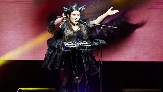 Netta aus Israel bei Eurovision in Concert 2018 in Amsterdam. © Volker Renner PRINZ ESC Blog Foto: Volker Renner PRINZ ESC Blog