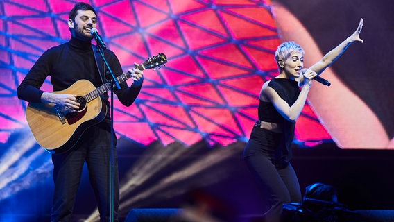 SuRie mit Jean-Karl Lucas bei Eurovision in Concert 2018 in Amsterdam. © Volker Renner PRINZ ESC Blog Foto: Volker Renner PRINZ ESC Blog