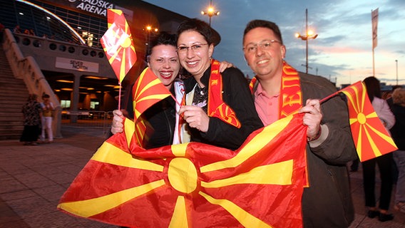 Fans aus Mazedonien © NDR Foto: Rolf Klatt