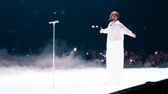 Slimane auf der ESC-Bühne in Malmö. © EBU Foto: Corinne Cumming