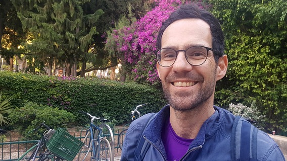 Der Tel Aviver Tourguide Omer Cohen. Der Tel Aviver Tourguide Omer Cohen. Foto: Simone Horst