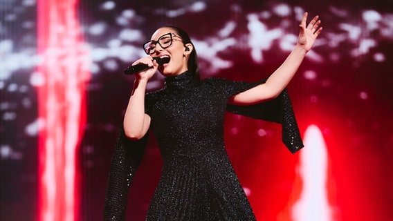 Klavdia auf der Bühne für Griechenland in Basel © eurovision.tv/EBU Foto: Alma Bengtsson