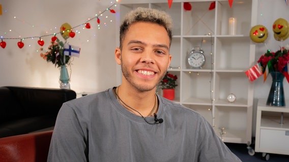 Malik Harris - Kandidat im deutschen ESC-Vorentscheid 2022. © NDR Foto: Merlin Schrader