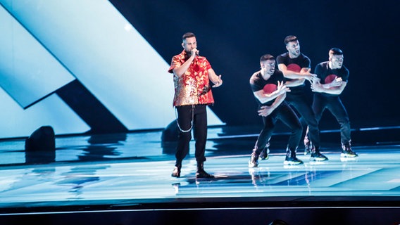 Für Italien steht Mahmood mit "Soldi" auf der ESC-Bühne. © eurovision.tv Foto: Andres Putting