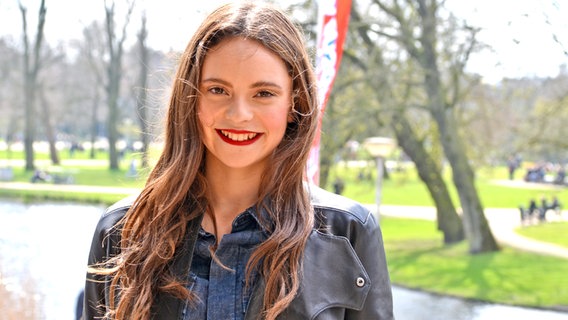 Francesca Michielin aus Italien im Vondelpark in Amsterdam bei Eurovision in Concert © NDR Foto: Patricia Batlle