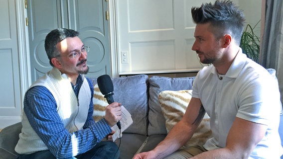 Irving Wolther interviewt den ESC-Sänger und Russen Sergey Lazarev in Stockholm © Irving Wolther 