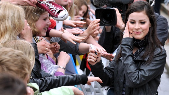 Lenas Ankunft in Hannover. © dpa-Bildfunk Foto: Maurizio Gambarini