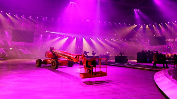 Lichtprobe in der Düsseldorf Arena © NDR Foto: Rolf Klatt