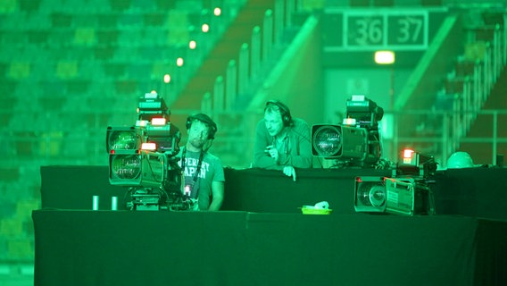 Lichtprobe in der Düsseldorf Arena © NDR Foto: Rolf Klatt