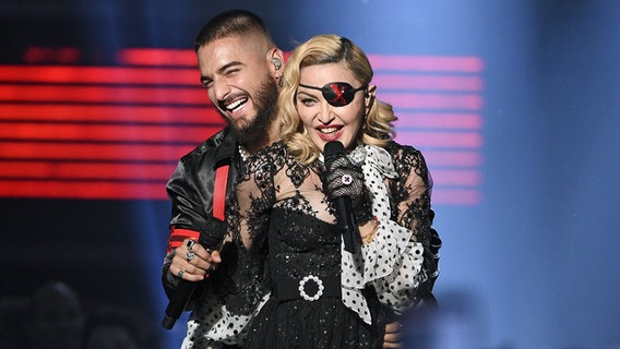 Die US-Sängerin Madonna bei einem Auftritt bei den Billboard Music Awards in Las Vegas. © picture alliance/AP Images Foto: Chris Pizzello