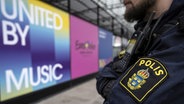 Polizei vor der Malmö Arena. © picture alliance / TT NEWS AGENCY | Johan Nilsson/TT Foto: Johan Nilsson/TT