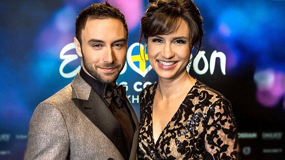 Måns Zelmerlöw und Petra Mede © Eurovision.tv 