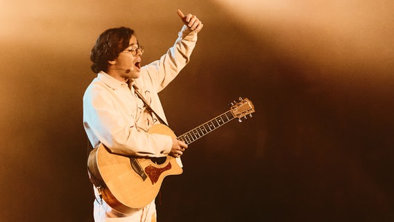 NAPA auf der Bühne für Portugal in Basel © eurovision.tv/EBU Foto: Alma Bengtsson