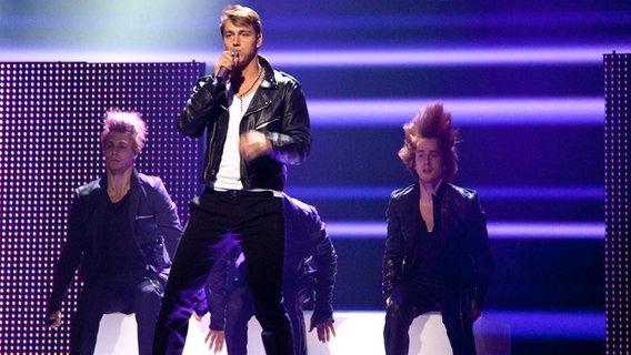 Aleksej Vorobjov  für Russland bei den Proben am 05.05.2011 © eurovision.tv Foto: Pieter Van den Berghe (EBU)