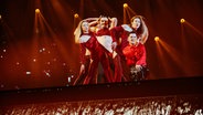 WRS (Rumänien) mit "Llámame" auf der Bühne in Turin. © eurovision.tv/EBU Foto: Andres Putting