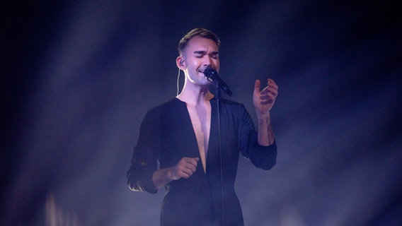 Ryk mit "Oh Boy" auf der Bühne beim ESC Vorentscheid in Berlin. © NDR Foto: Claudia Timmann