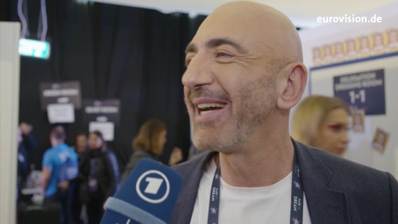 Der Sänger Serhat aus San Marino nach dem ESC- Finale 2019 in Tel Aviv. © NDR 