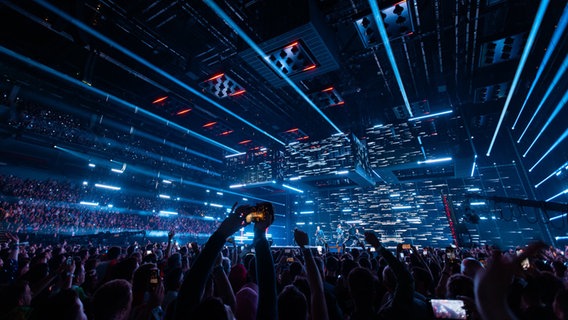 Marcus & Martinus auf der ESC-Bühne in Malmö. © EBU Foto: Corinne Cumming