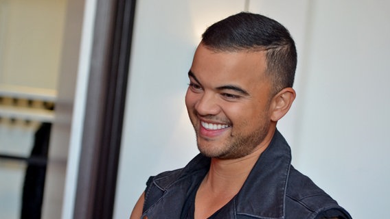 Guy Sebastian aus Australien bei Eurovision in Concert in Amsterdam 2015 © NDR Foto: Patricia Batlle