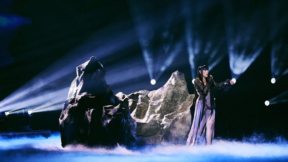 TEYA DORA auf der ESC-Bühne in Malmö. © EBU Foto: Alma-Bengtsson