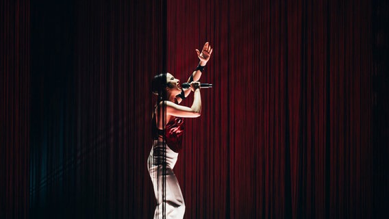 Blanca Paloma auf der Bühne in Liverpool. © EBU Foto: Sarah Louise Bennett