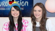 Jamie-Lee mit der italienischen Sängerin Francesca Michielin bei eurovision.de © NDR Foto: Christine Raczka