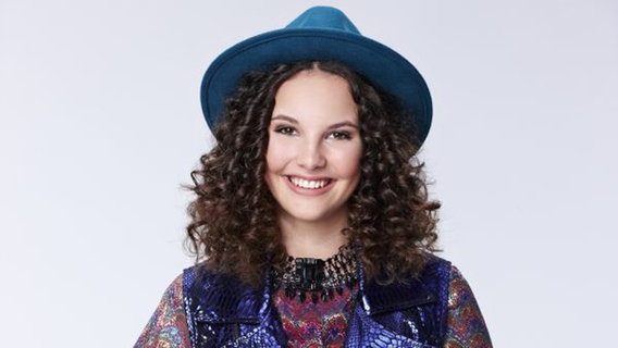 Shalisa, Teilnehmerin der Niederlande beim Junior ESC in Bulgarien 2015  