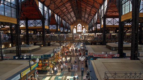 Markthalle in Budapest  