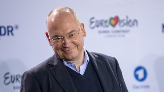 Thomas Schreiber bei der Pressekonferenz in Berlin für "Unser Lied für Lissabon" © NDR Foto: Rolf Klatt