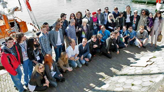 Das "Familienfoto" der Teilnehmer des Euroconcertfestivals in Amsterdam, hier beim Tagesausflug nach Volendam © Friso Kooijman/NL 