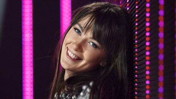 Anastasiya Vinnikova tritt für Weißrussland beim ESC 2011 mit "I Love Belarus" an.  